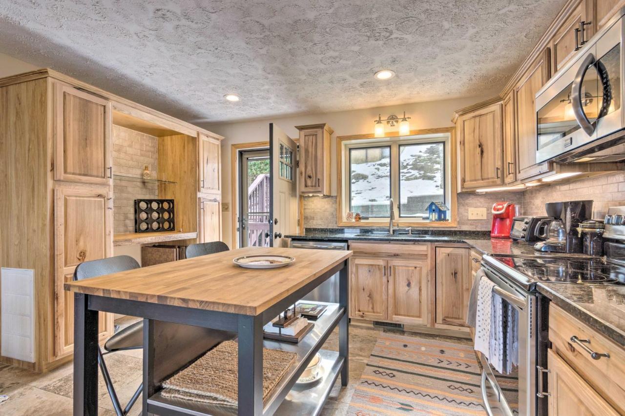 Beech Mountain Retreat With Pool Access Near Slopes! Exterior foto